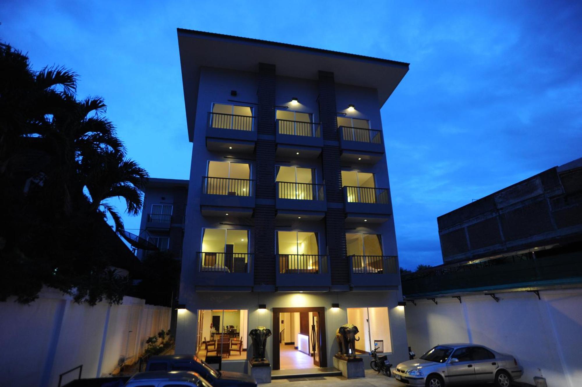 Mawin Hotel Chiang Mai Exterior foto