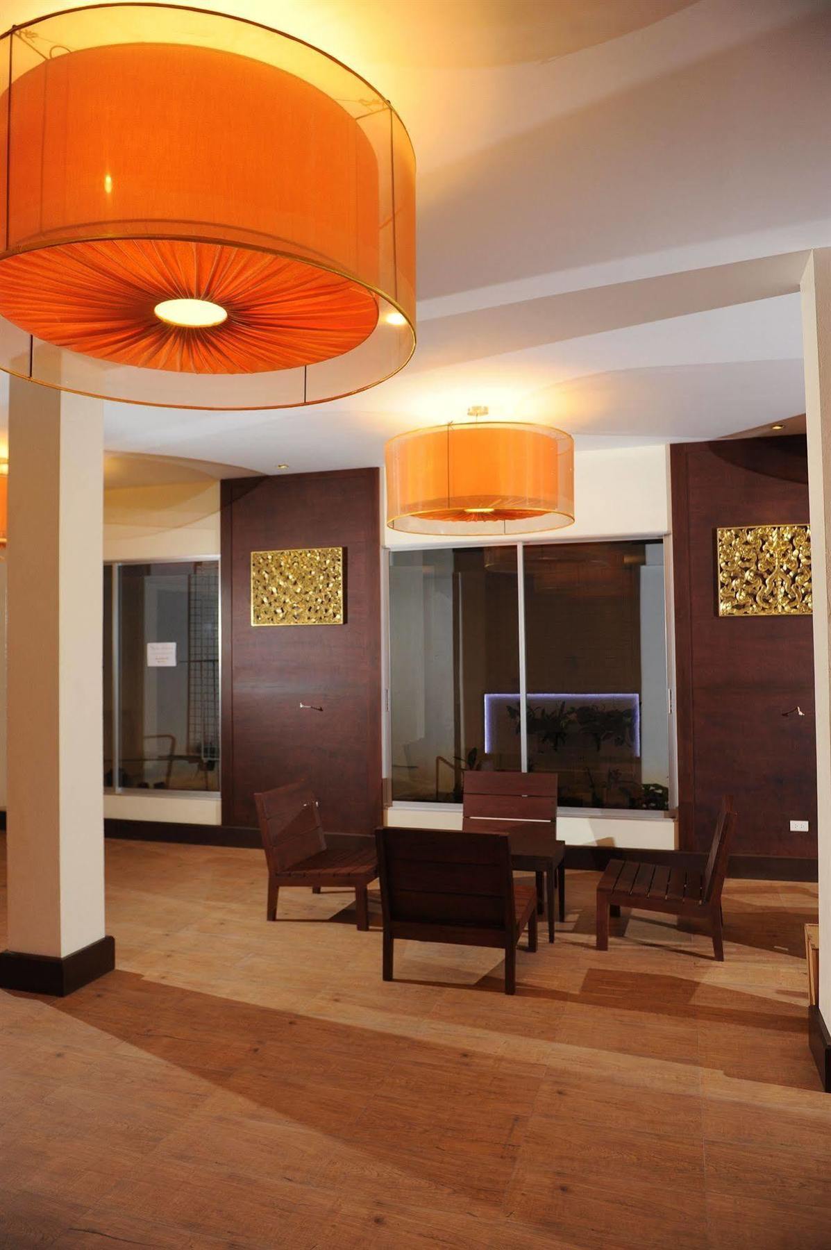 Mawin Hotel Chiang Mai Exterior foto